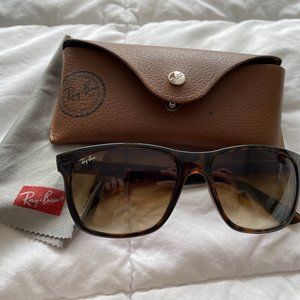 Ray-Ban Sunglasses